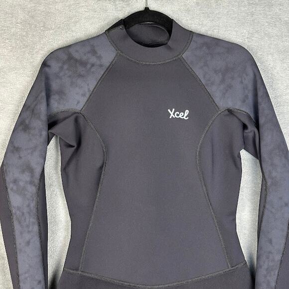 Xcel Wetsuit Womens 10 Black Axis Long Sleeve Back Zip Boy Short Spring 2MM Surf - Picture 2 of 15